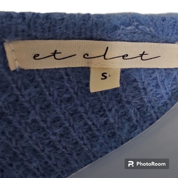Et Clet Blue Cropped Tie Wrap Short Sleeve Fuzzy Top Sz S - Picture 2 of 6